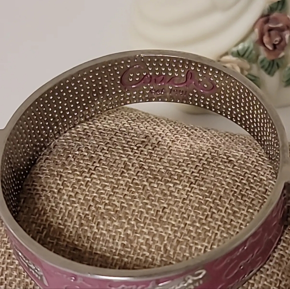 Coach Bangle Pink EUC - Picture 9 of 10